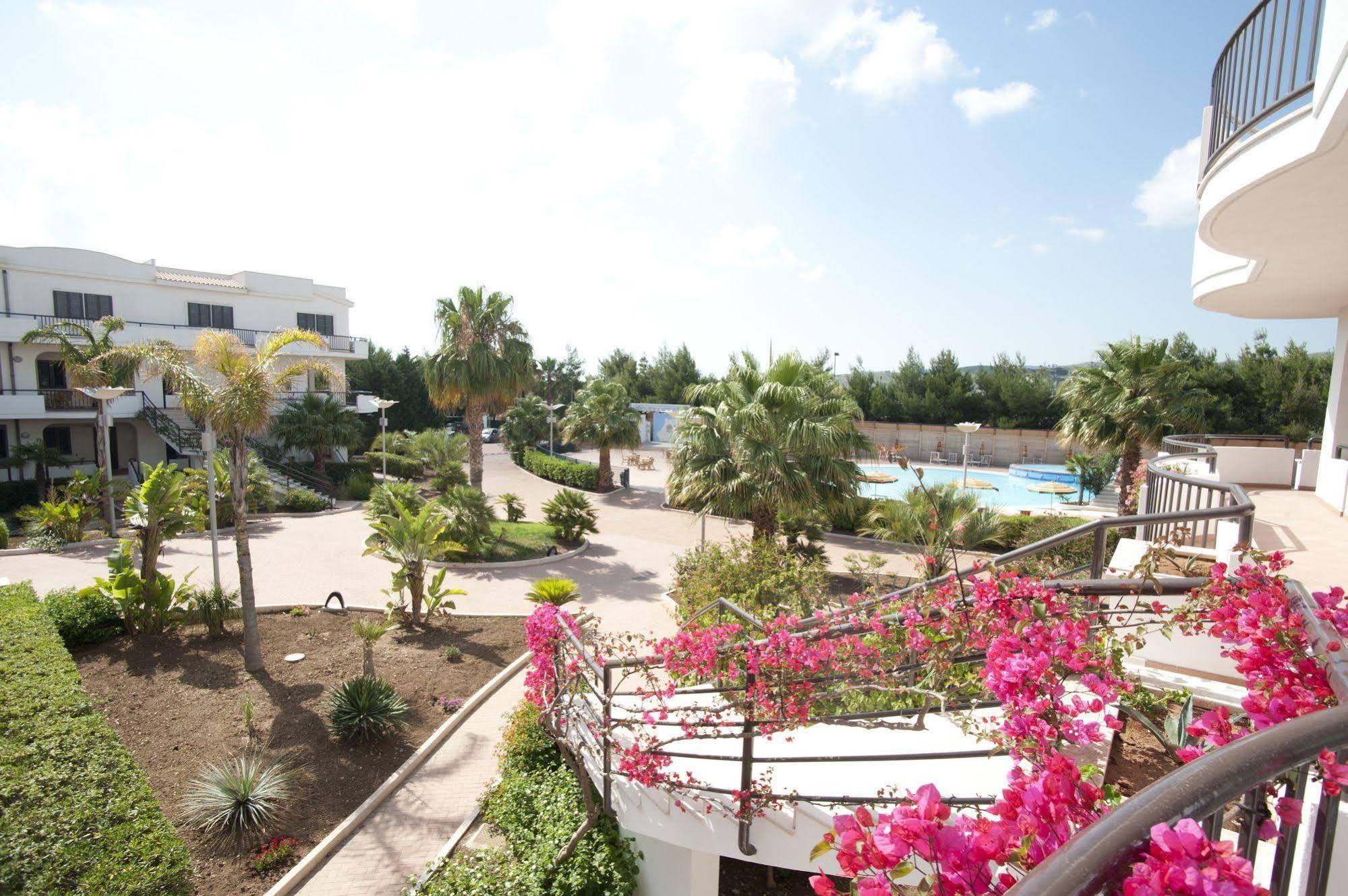 Oasiclub Hotel Vieste Esterno foto