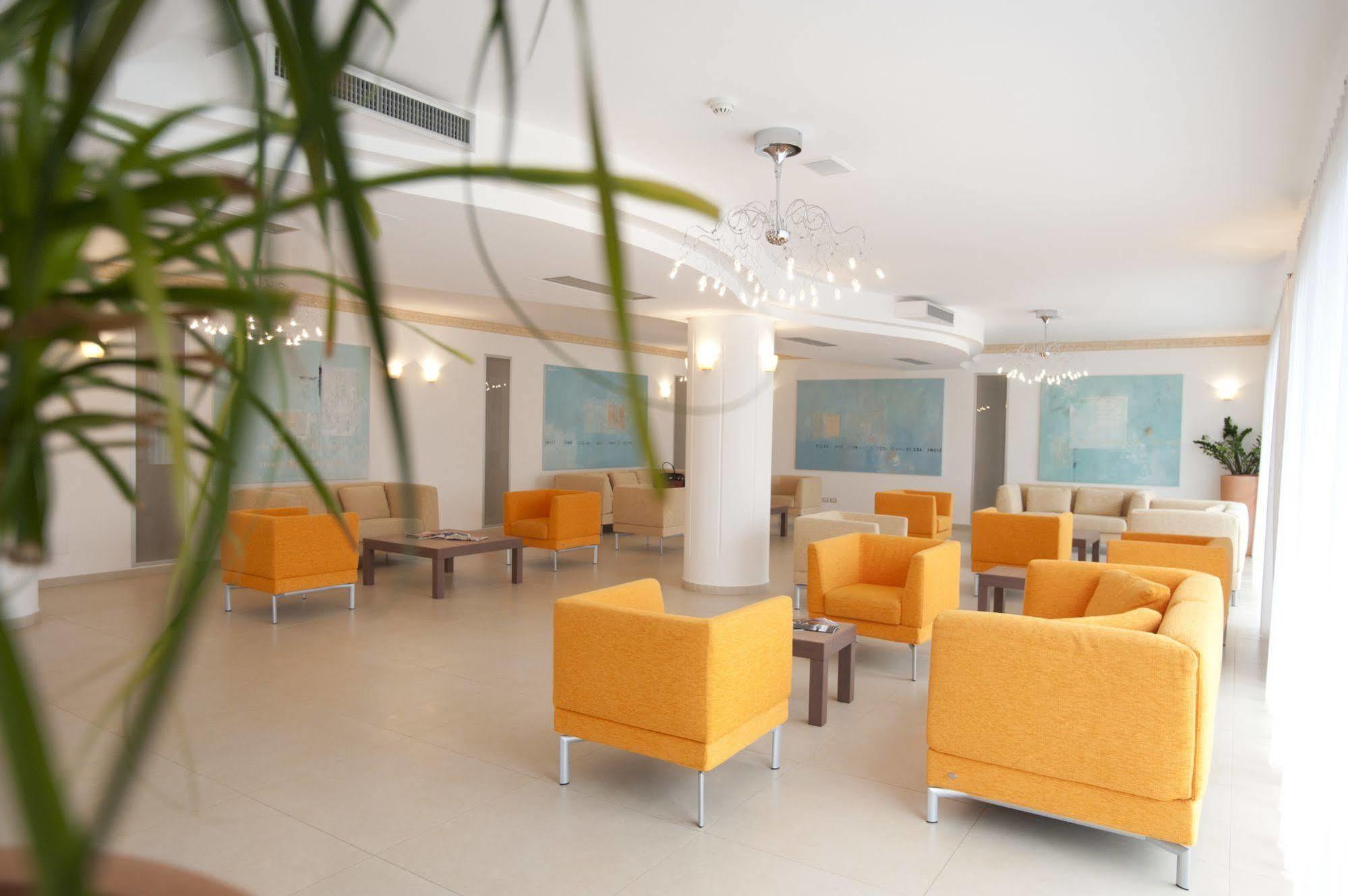 Oasiclub Hotel Vieste Esterno foto